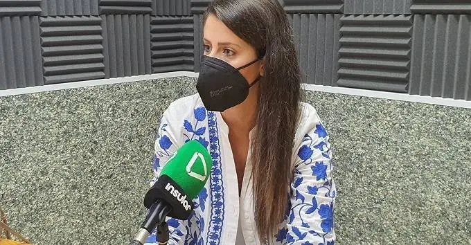 Idaira Rodr&iacute;guez Reyes en Radio Insular