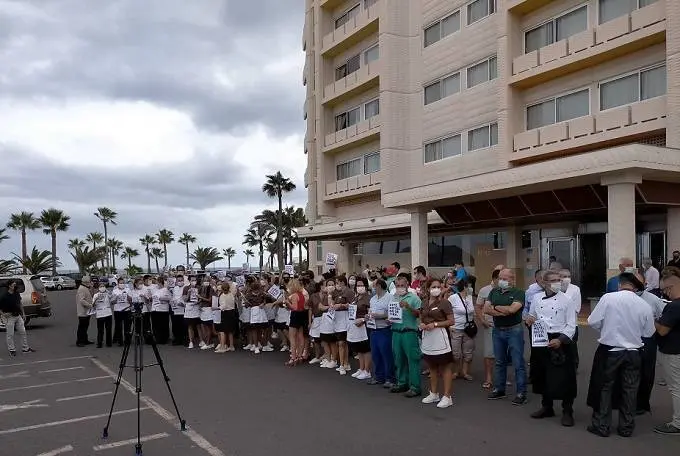 Concentraci&oacute;n de trabajadores del Hotel 3 Islas