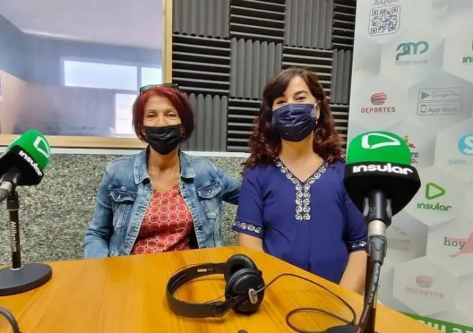 Ver&oacute;nica Silva y Adelina Padr&oacute;n