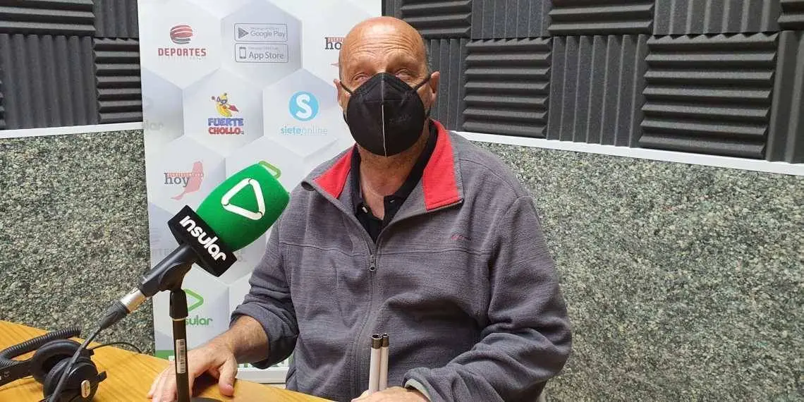 Jos&eacute; G&oacute;mez, en Radio Insular