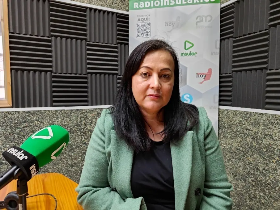 Biviana Dur&aacute;n en Radio Insular