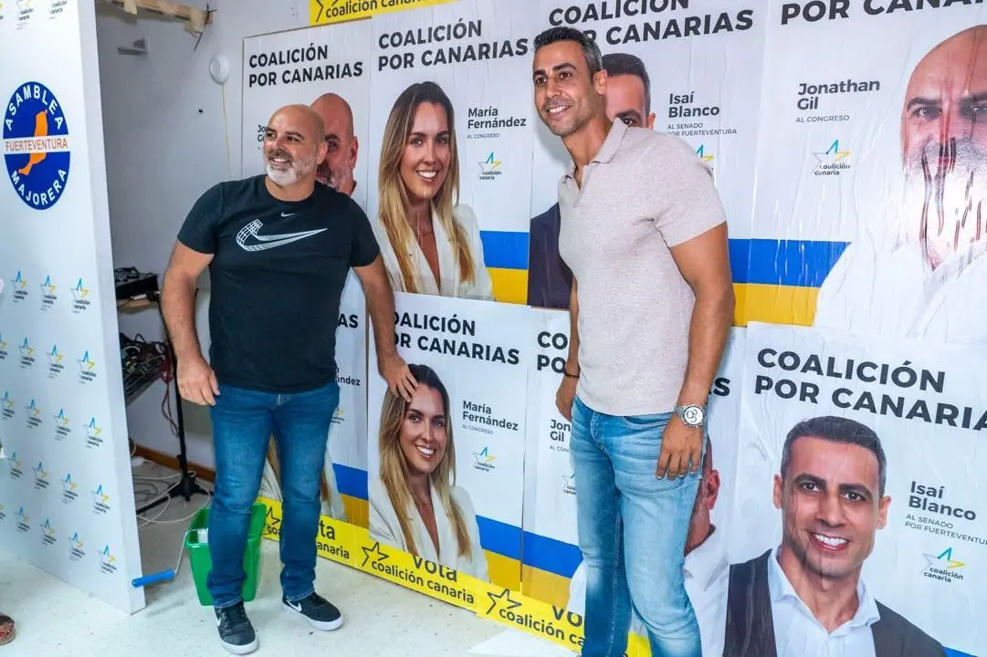 Pega Carteles CC campa&ntilde;a electoral  (1)