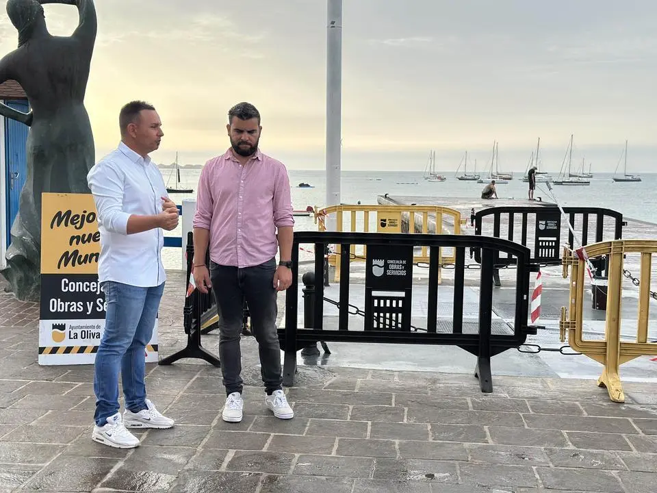 Obras Muellito Corralejo_Luis Alba y Juan Joseė Rodriėguez