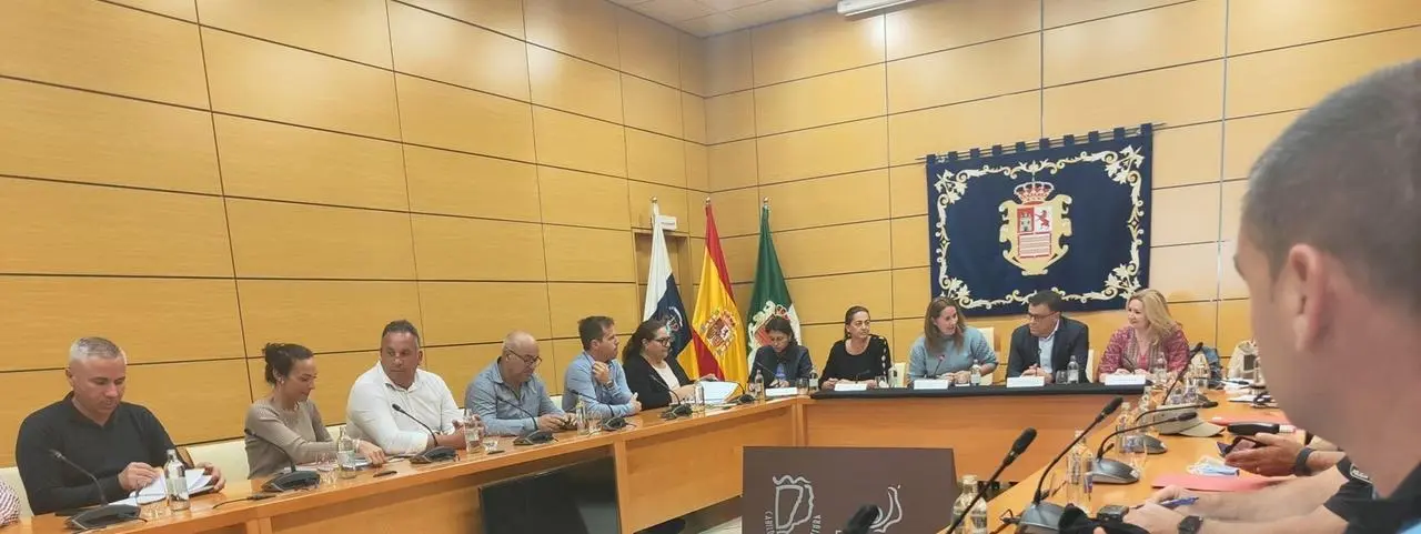 Reuni&oacute;n proliferaci&oacute;n contenedores