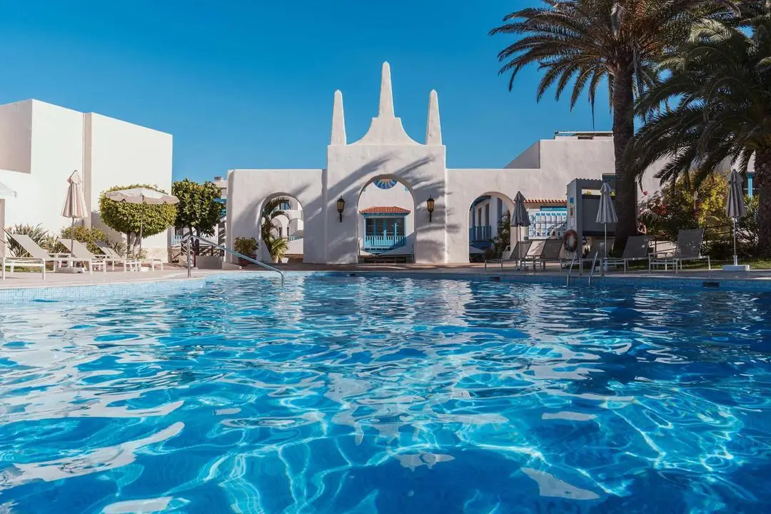 Alua Suites Hotel