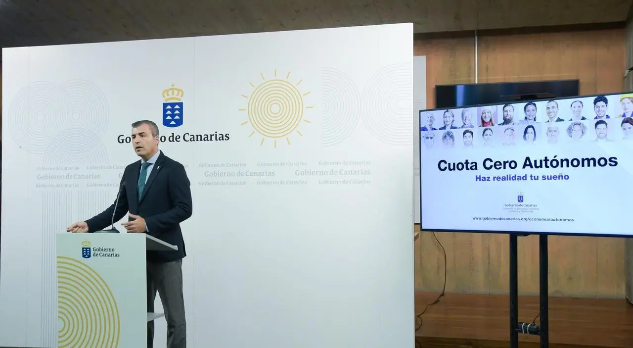 Manuel Dom&iacute;nguez