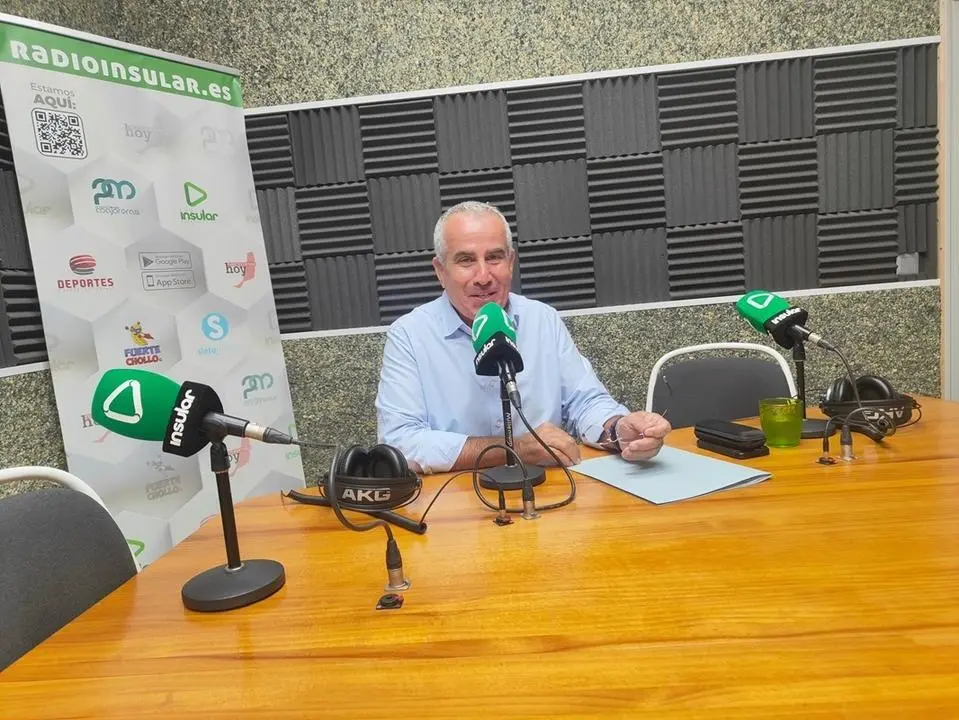 Mario Cabrera en la radio