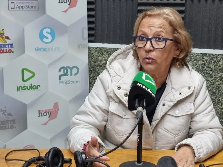 Pilar Rodr&iacute;guez en Radio Insular