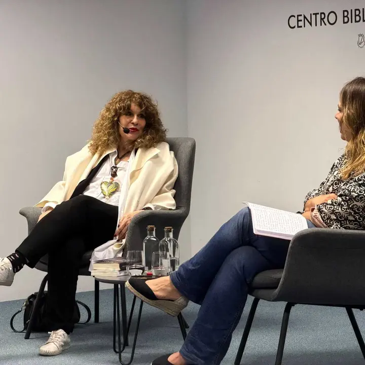 Gioconda Belli con Aroa Moreno