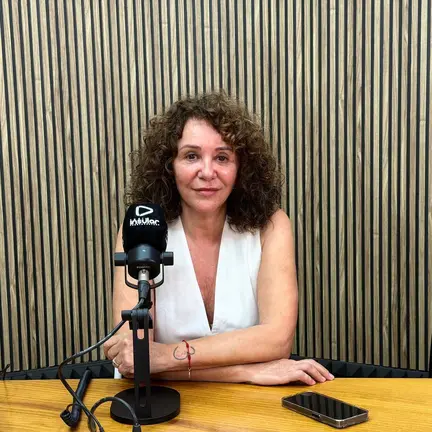 4C0BE481-8BF3-4312-B963-6C6D423ECC35