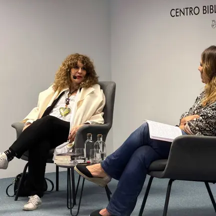 Gioconda Belli con Aroa Moreno