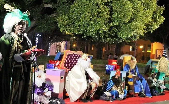 Sus Majestades Reyes Magos en su visita a Antigua 2020