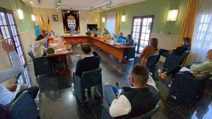 Pleno de La Oliva