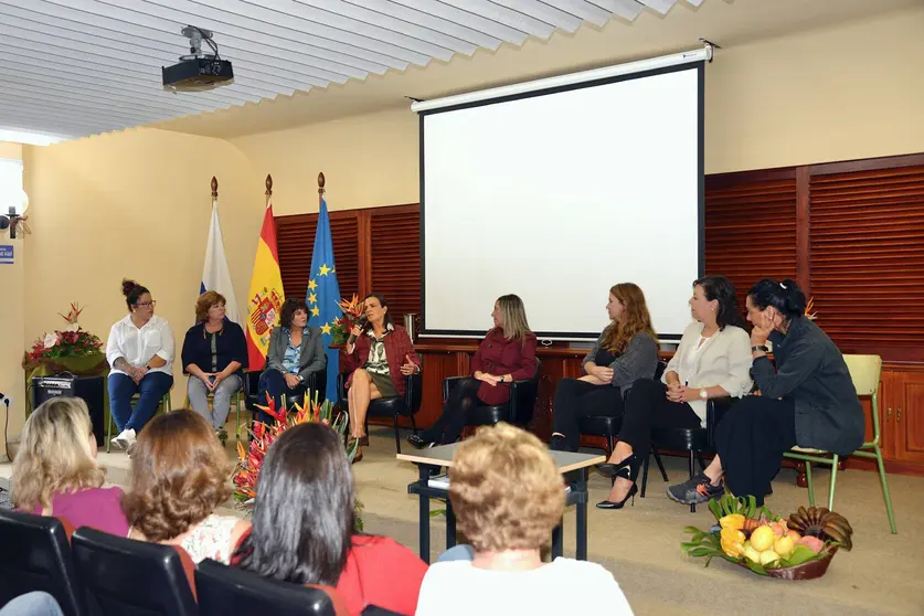 Mujeres juntas