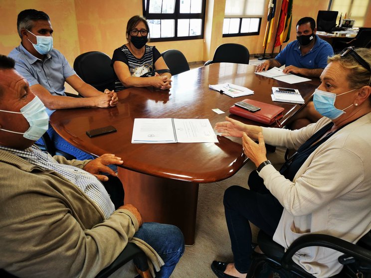 Antigua apoya el proyecto presentado por adisfuer (1)