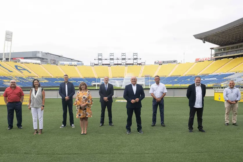 Cabildos  y Gobierno de Canarias estudian cómo impulsar la práctica deportiva en tiempos de covid