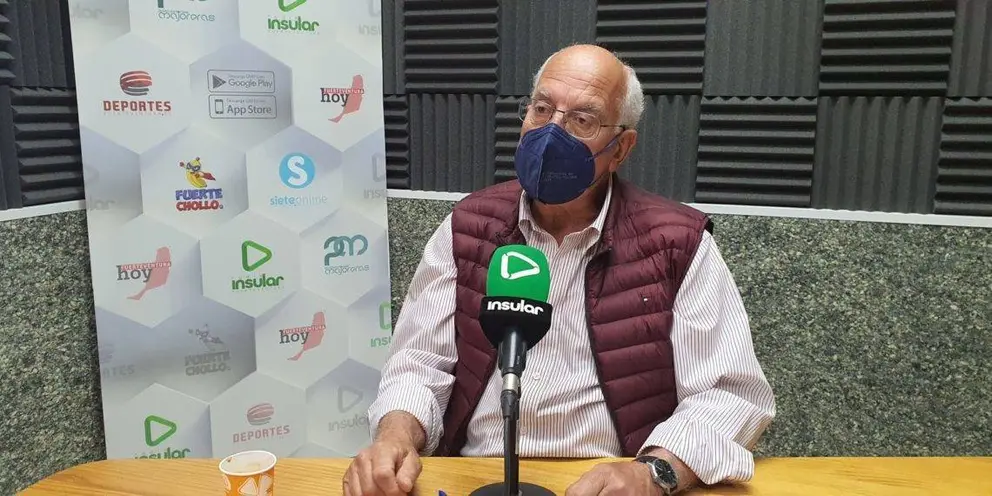 Pedro Amador en Radio Insular