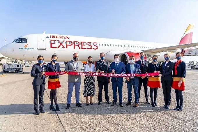 14 octubre 2021 BAUTIZO IBERIA EXPRESS1