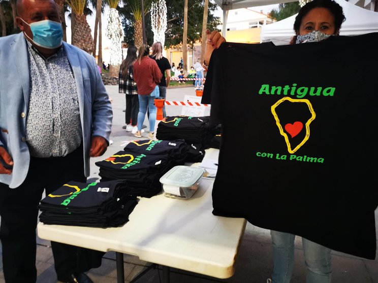 Camisetas Solidarias de Antigua con La Palma este domingo en el Mercado Agrícola