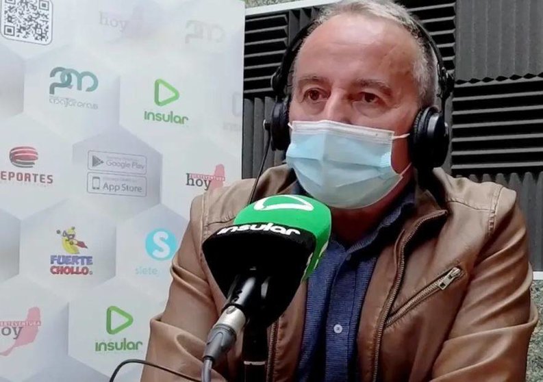 Pedro Martínez en Radio Insular