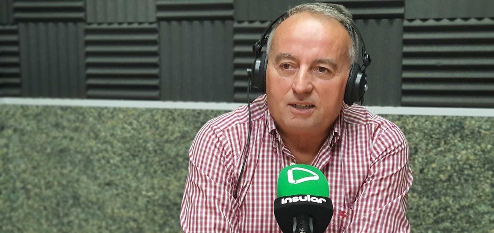 Pedro Martínez en Radio Insular