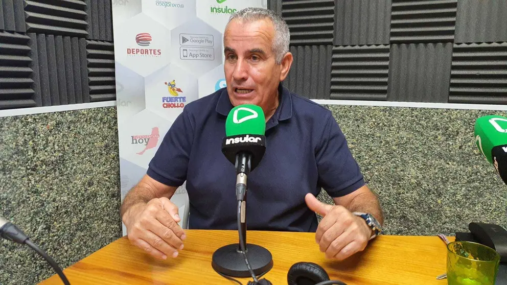 Mario Cabrera en Radio Insular