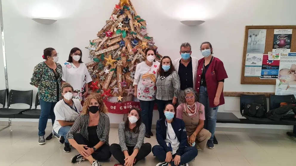 CUIDADORES-AS Y ÁRBOL DEL CUIDADO - NAVIDAD - CENTRO SALUD II ARÍSTIDES