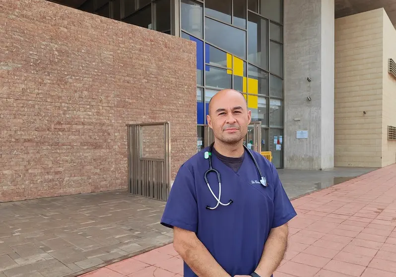 Hernández en el Centro de Salud Puerto 2