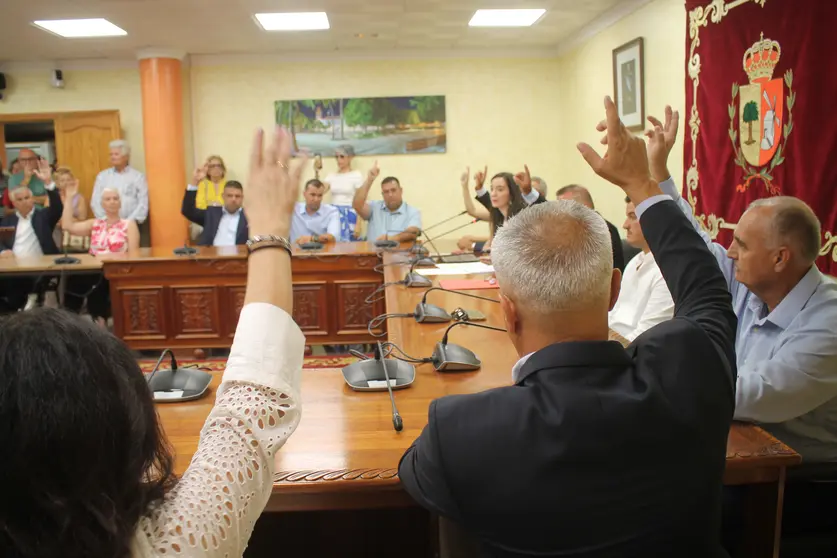 Respaldo unánime de la nueva Corporación a Matías Peña García como alcalde de Antigua (3)