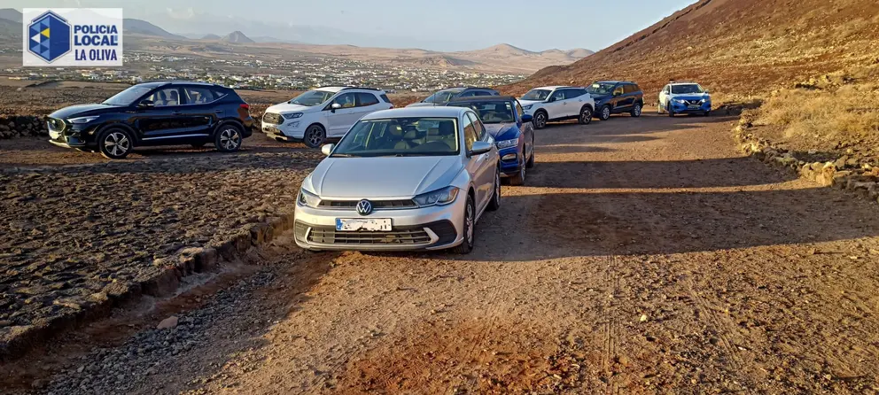 Coches en el Calderón Hondo (2)