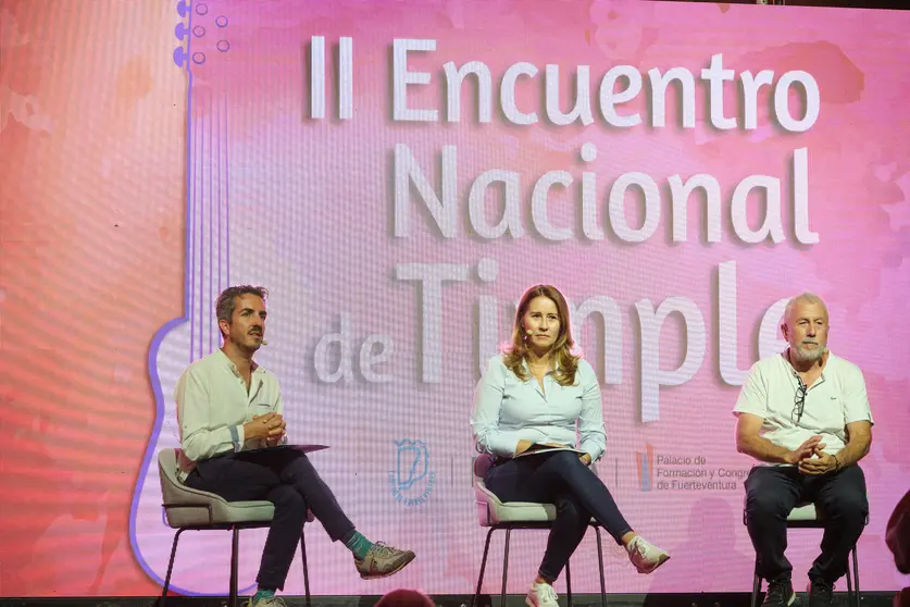 20240425_encuentro_timple 4 (1)