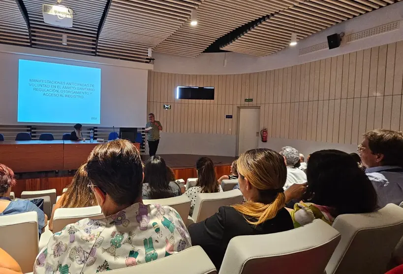 Momento de la charla (1)