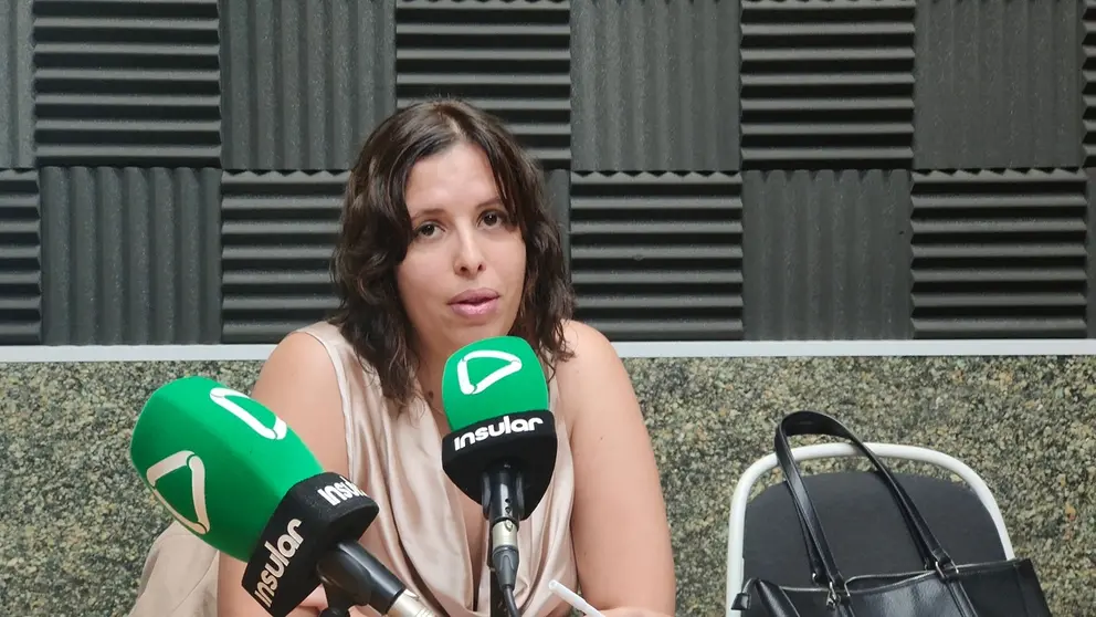 Tacoremi Gutiérrez en Radio Insular