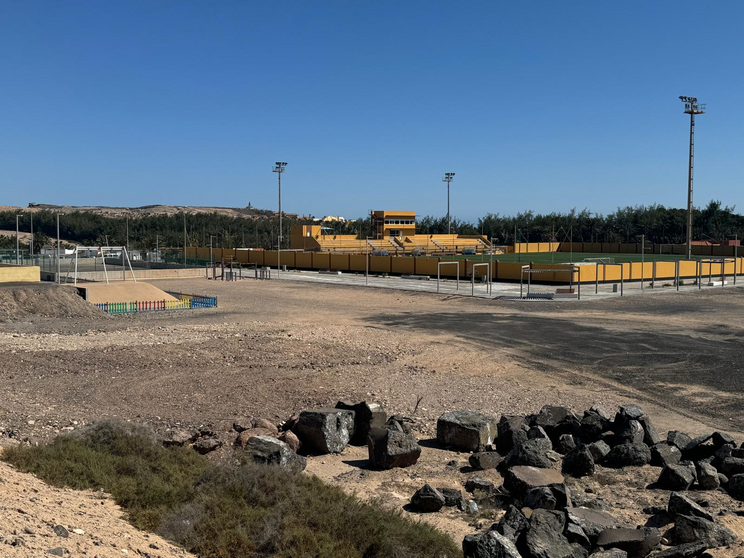 Polideportivo-Costa-Calma