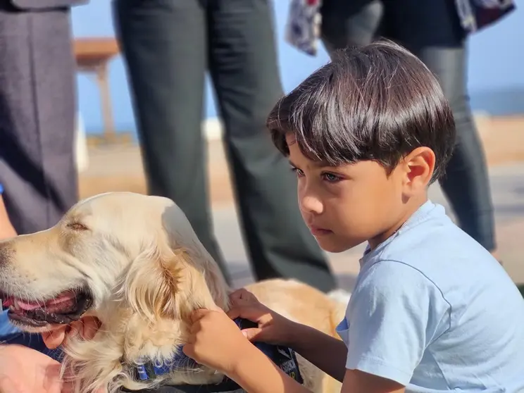 Benjamin con Yogui