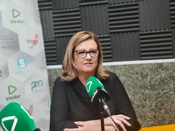 Daniela Plotegher en Radio Insular