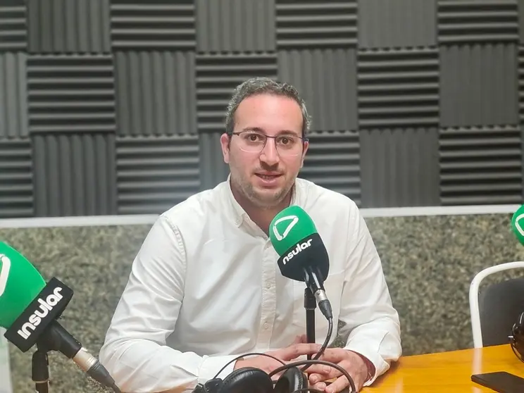 Jose Vicente Calero en Radio Insular