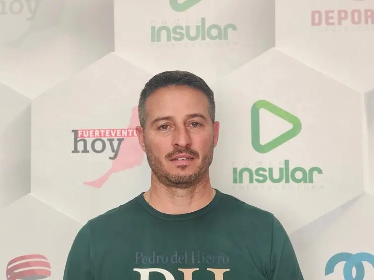 Franquiz, presidente de la Asociación de Taxistas de Antigua