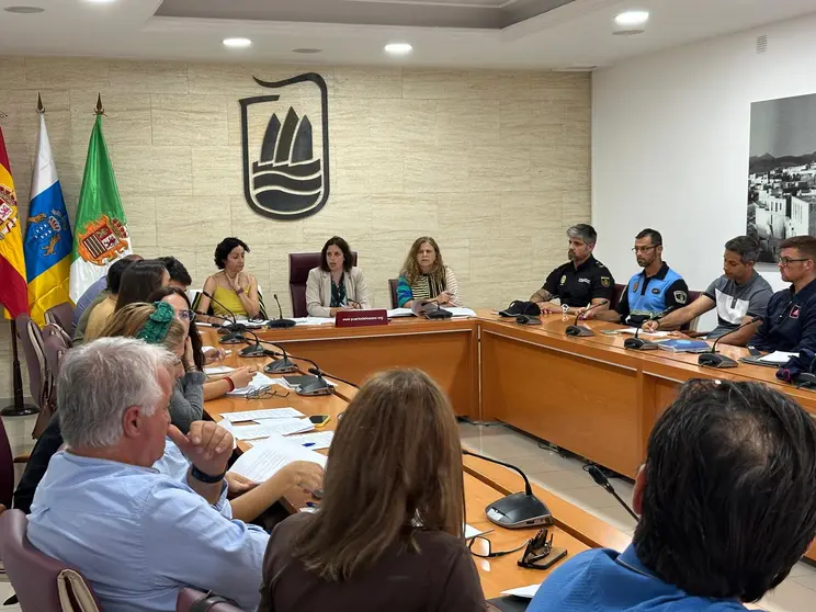 ABSENTISMO ESCOLAR 0525