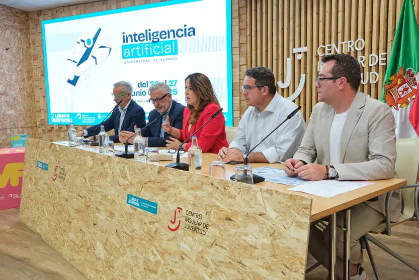 20250624_universidad_verano 10