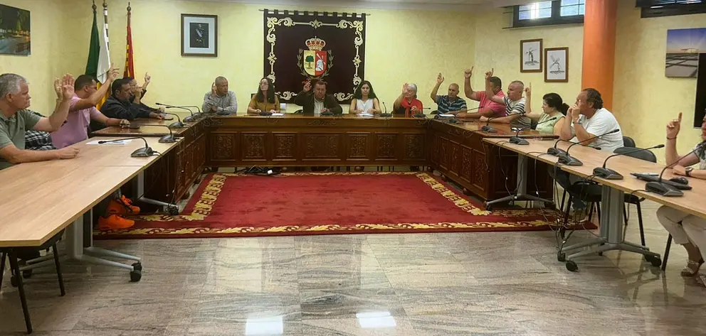 Aprobacion por unanimidad de los mayores presupuestos municipales de Antigua
