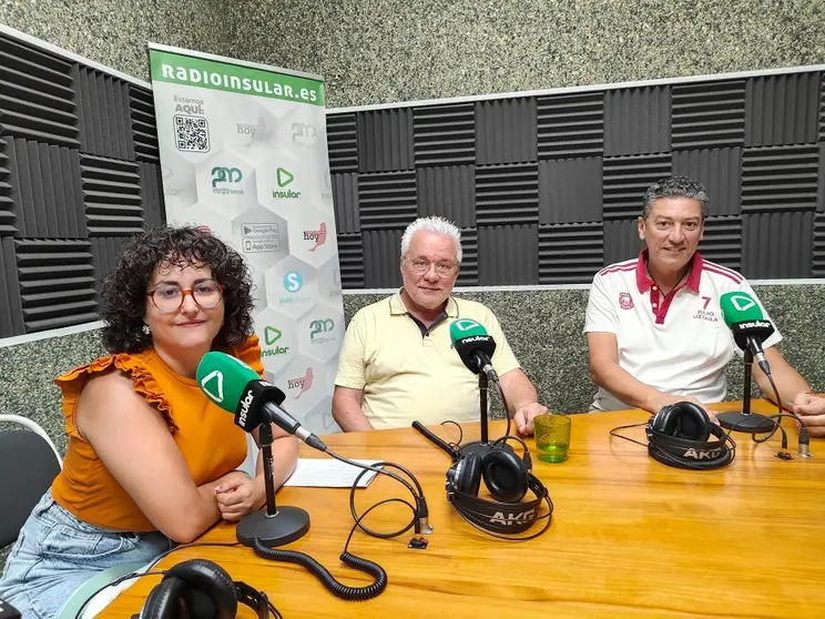 Adivia entrevista en Radio Insular
