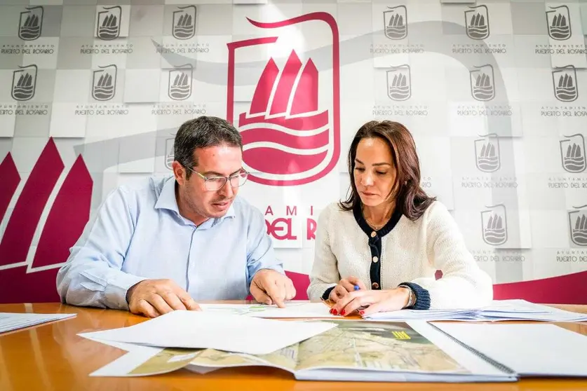 ALCALDE Y ANA-URBANISMO CS MATORRAL (2)