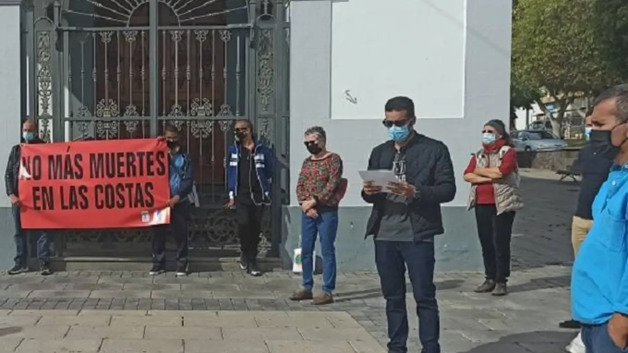 Faissal Ellatifi en la concentraci&oacute;n de Entre Mares