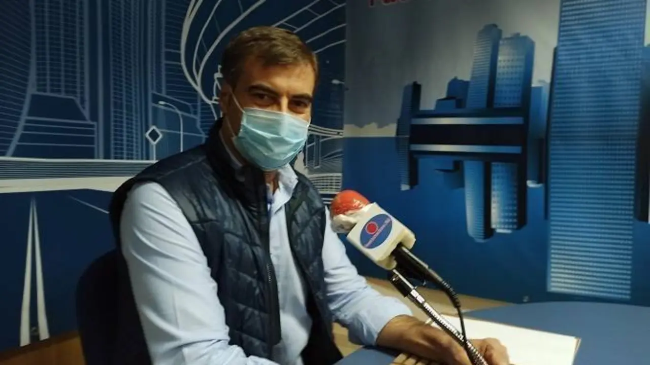 Fernando Ense&ntilde;at en Fuerteventura FM