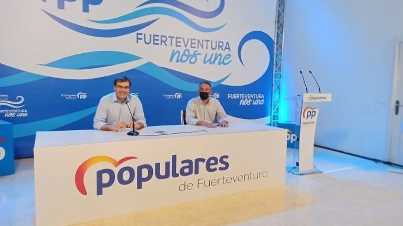Fernando Ense&ntilde;at y Claudio Guti&eacute;rrez