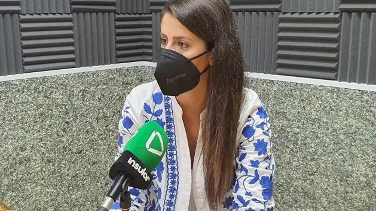 Idaira Rodr&iacute;guez Reyes en Radio Insular