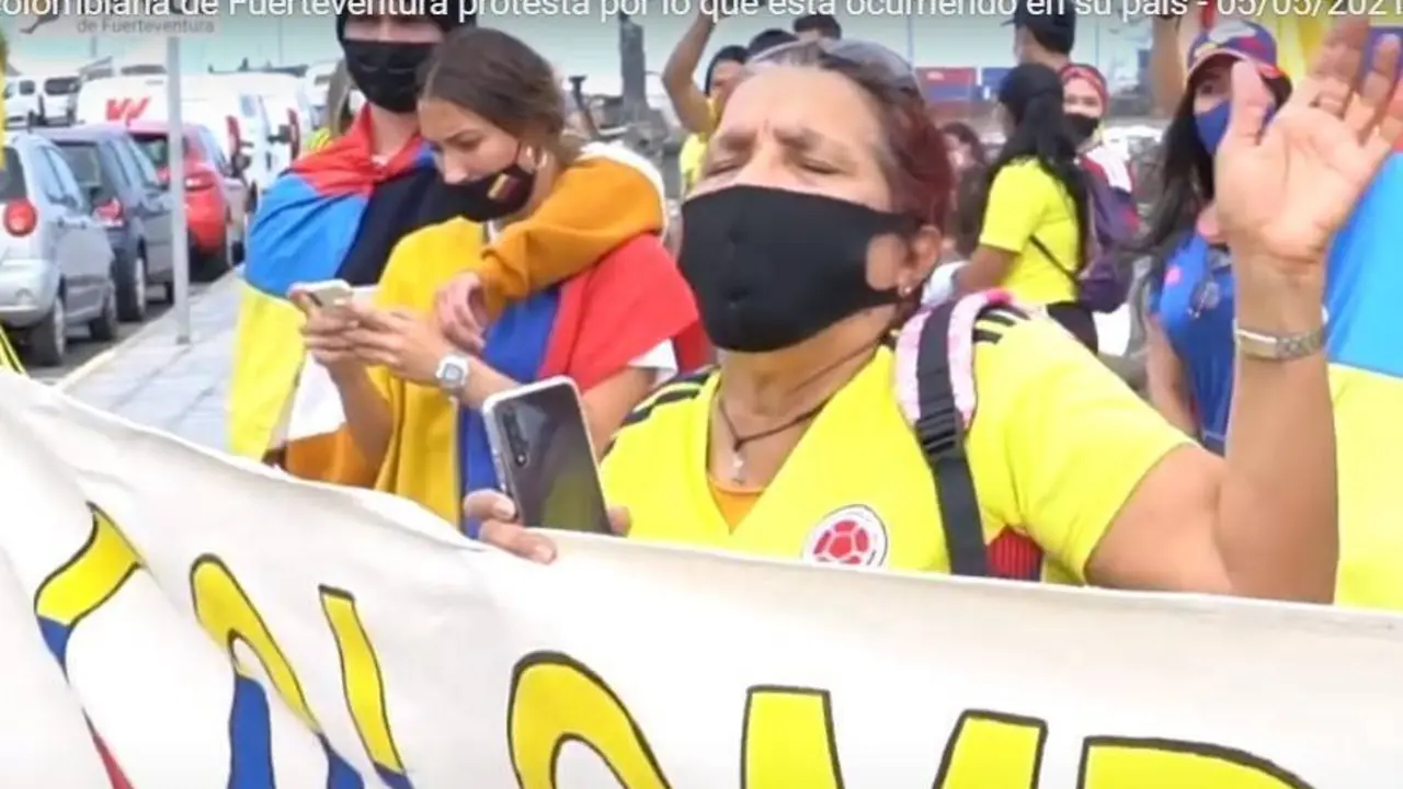 Manifestaci&oacute;n de la comunidad colombiana