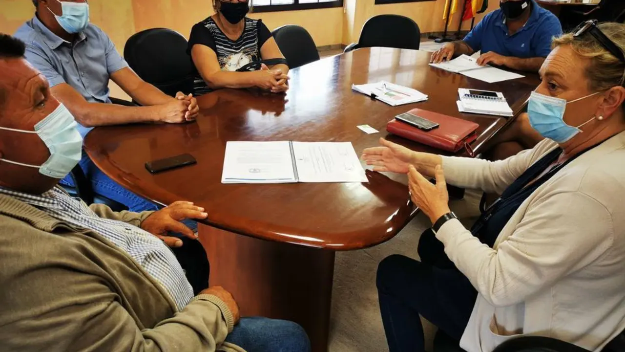 Antigua apoya el proyecto presentado por adisfuer (1)