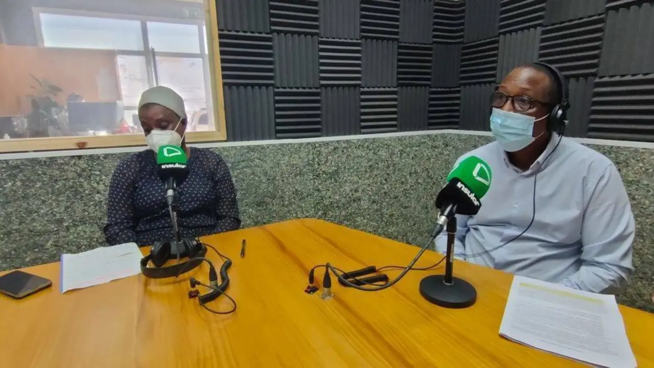 Hawa Tour&eacute; y Didi Diakhate